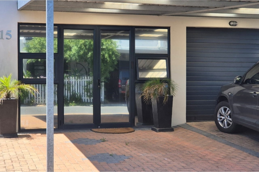3 Bedroom Property for Sale in Onverwacht Western Cape